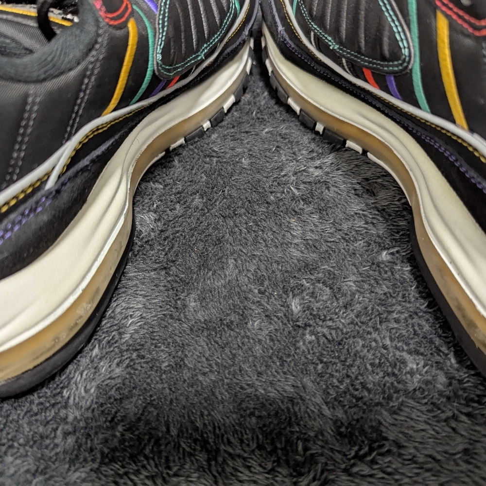 NIKE AIR MAXES size 12... 98 - Picture 7 of 13